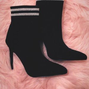 MISSGUIDED X CARLI BYBEL Ankle Boots